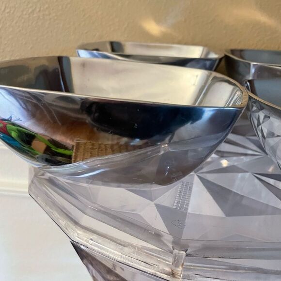 Artland 4 Aluminum Decorative Bowls - Picture 5 of 14
